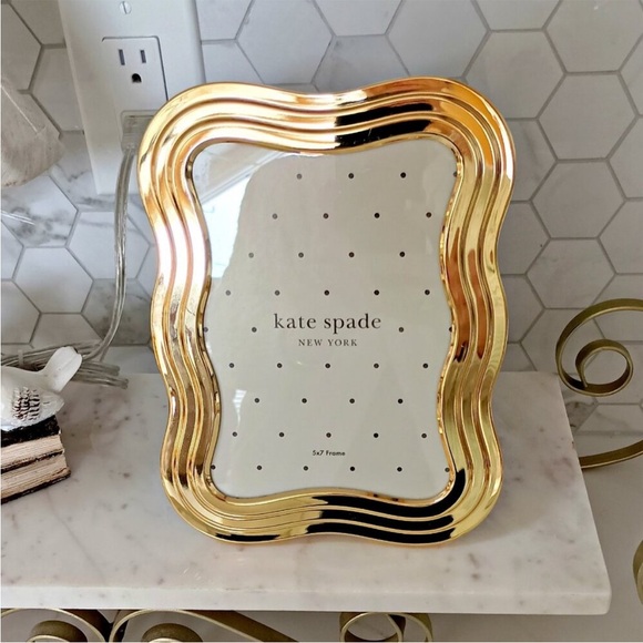 kate spade Other - Kate Spade Wavy Gold Frame nwt